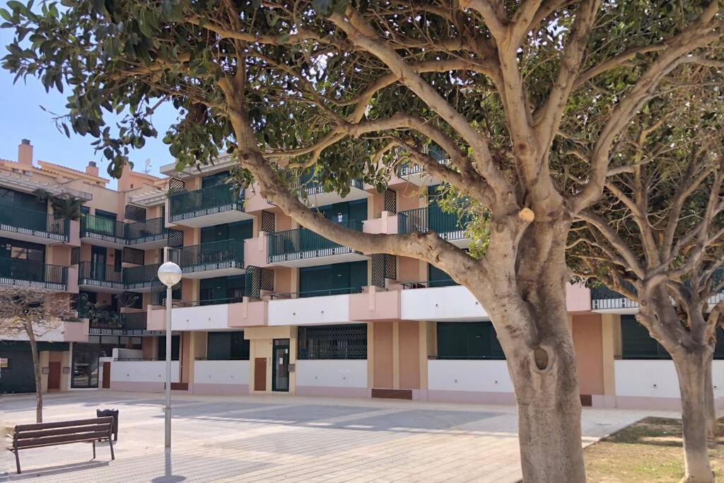 Апартаменты Edifici Ciutadella Камбрильс Экстерьер фото